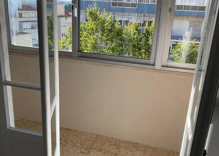Alvalade Apartamento *